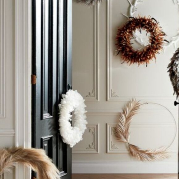 CB2 Boho Pampas Grass Wreath - Picture 3 of 4